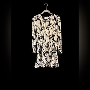 White House Black Market black and white abstract long sleeve dress